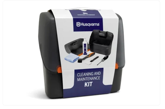 Genuine Husqvarna Cleaning and maintenance kit for All Automower 590855101