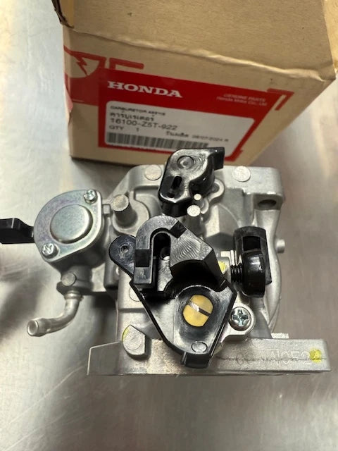 Honda GENUINE Carburetor Carby GX390 16100-Z5T-922 OEM